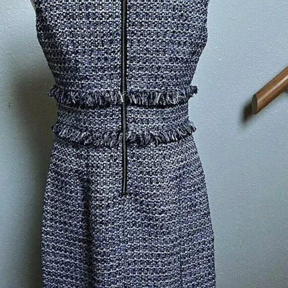 SAIL TO SABLE-NAVY/CREAM TWEED-SHIFT DRESS-FRINGE TRIM-LINED-BACK ZIPPER-SIZE 6 - Picture 7 of 8